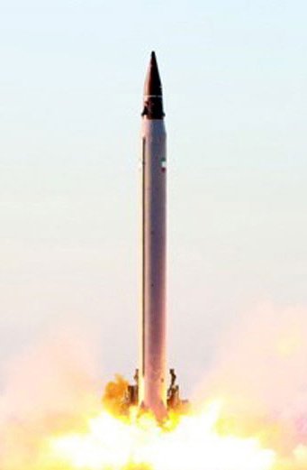 erect missile with erection amplifiers